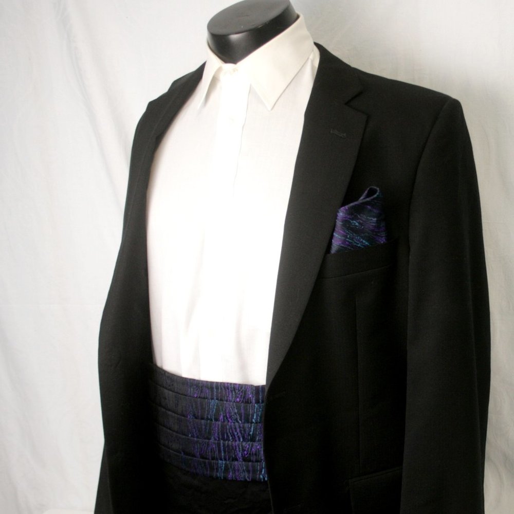2 Piece Cumberband and Pocket Square Set